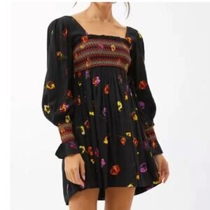NWT Urban Outfitters Black Floral Smocked Long Sleeve Mini Dress - Size S
